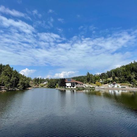 Hotel Am Wolfgrubenersee Сопрабольцано Экстерьер фото
